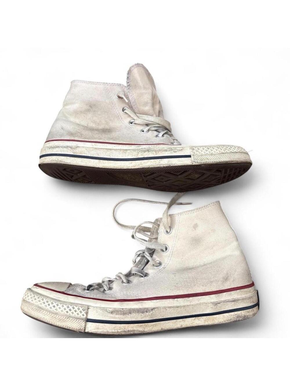 Converse Women's Cream and White Trainer